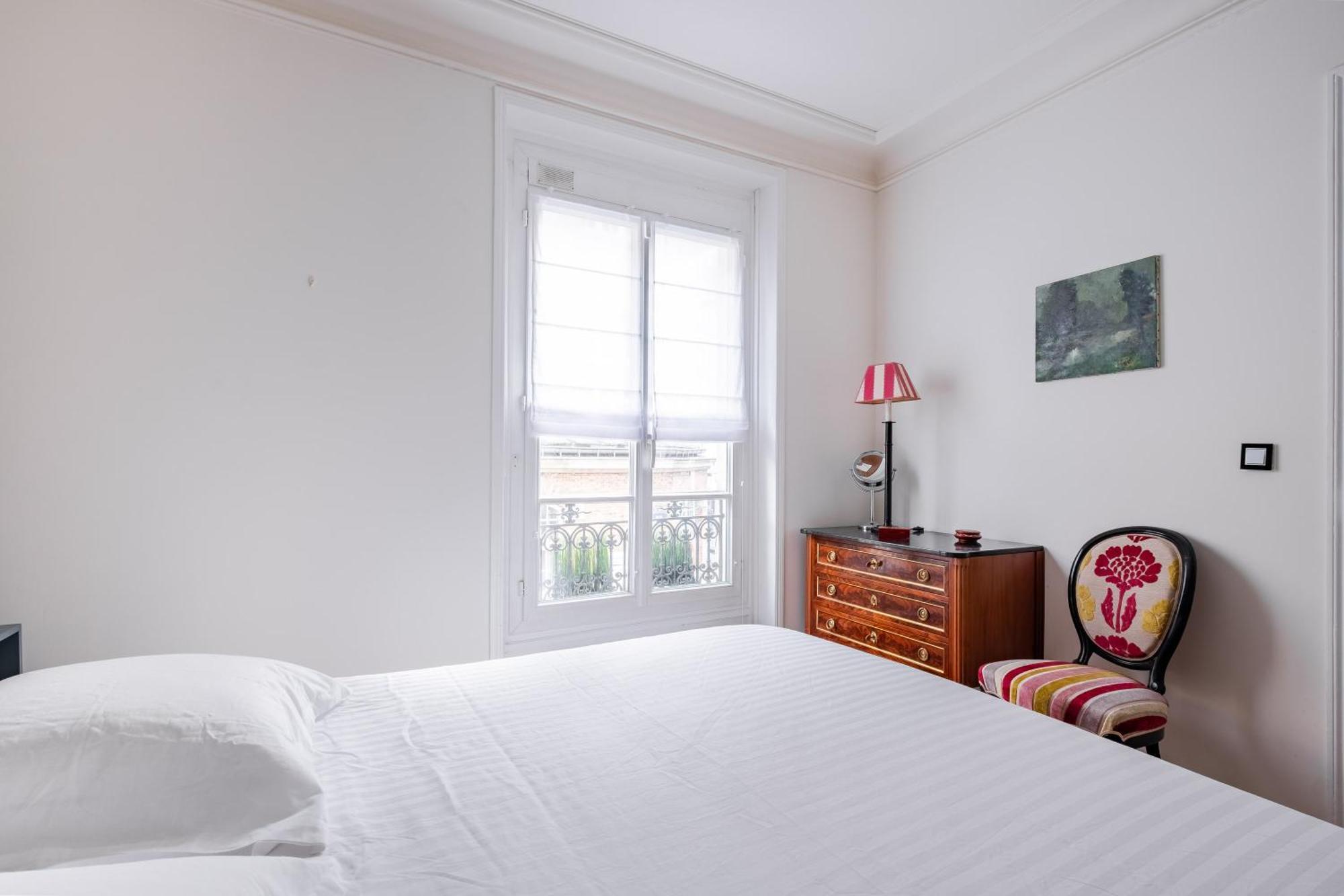 Apartment Veeve - Honeybee Soul Paris